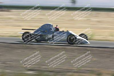 media/Jun-01-2024-CalClub SCCA (Sat) [[0aa0dc4a91]]/Group 4/Race/